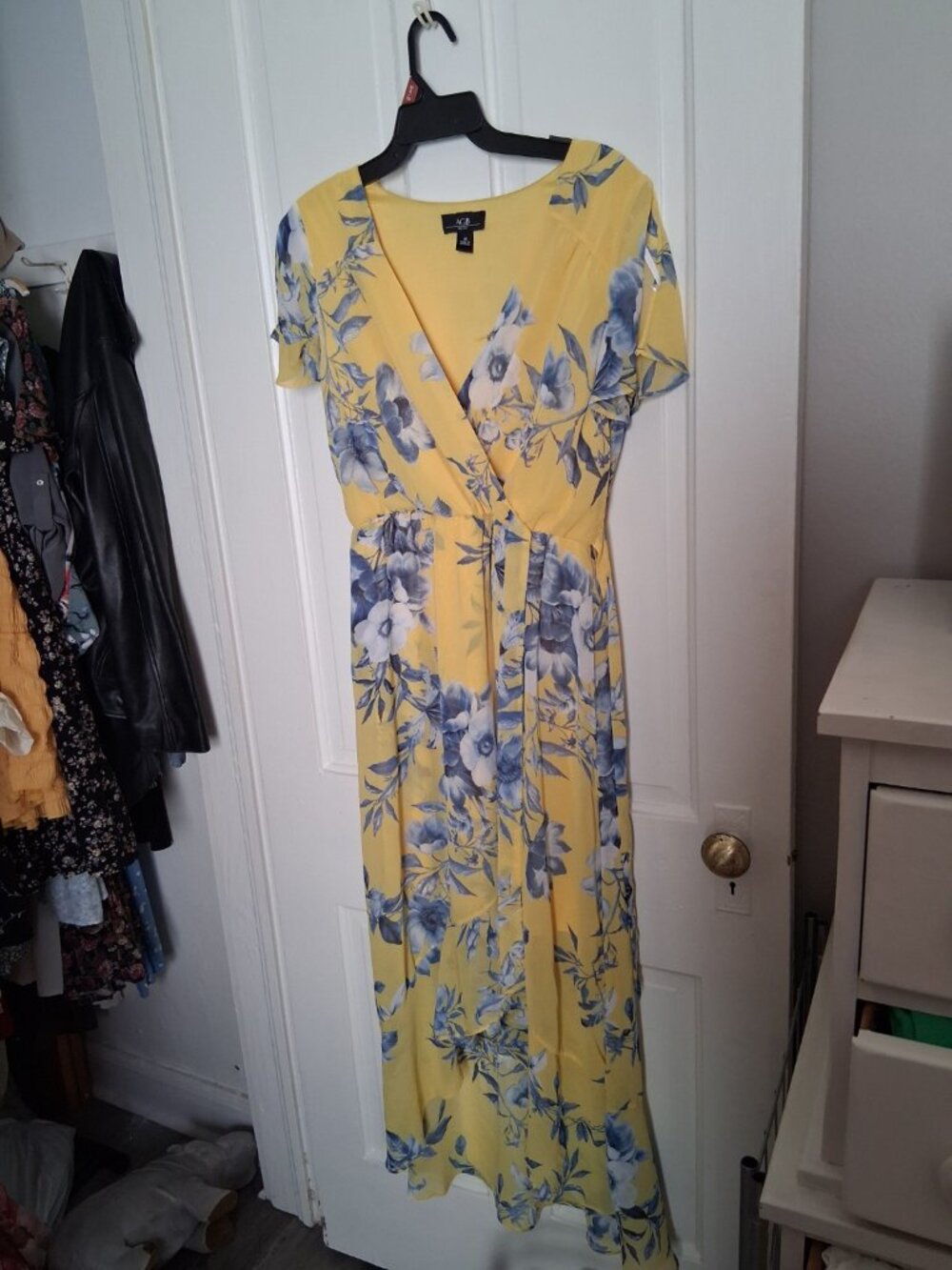 AGB Yellow Floral Midi Dress Size M Spring Summer